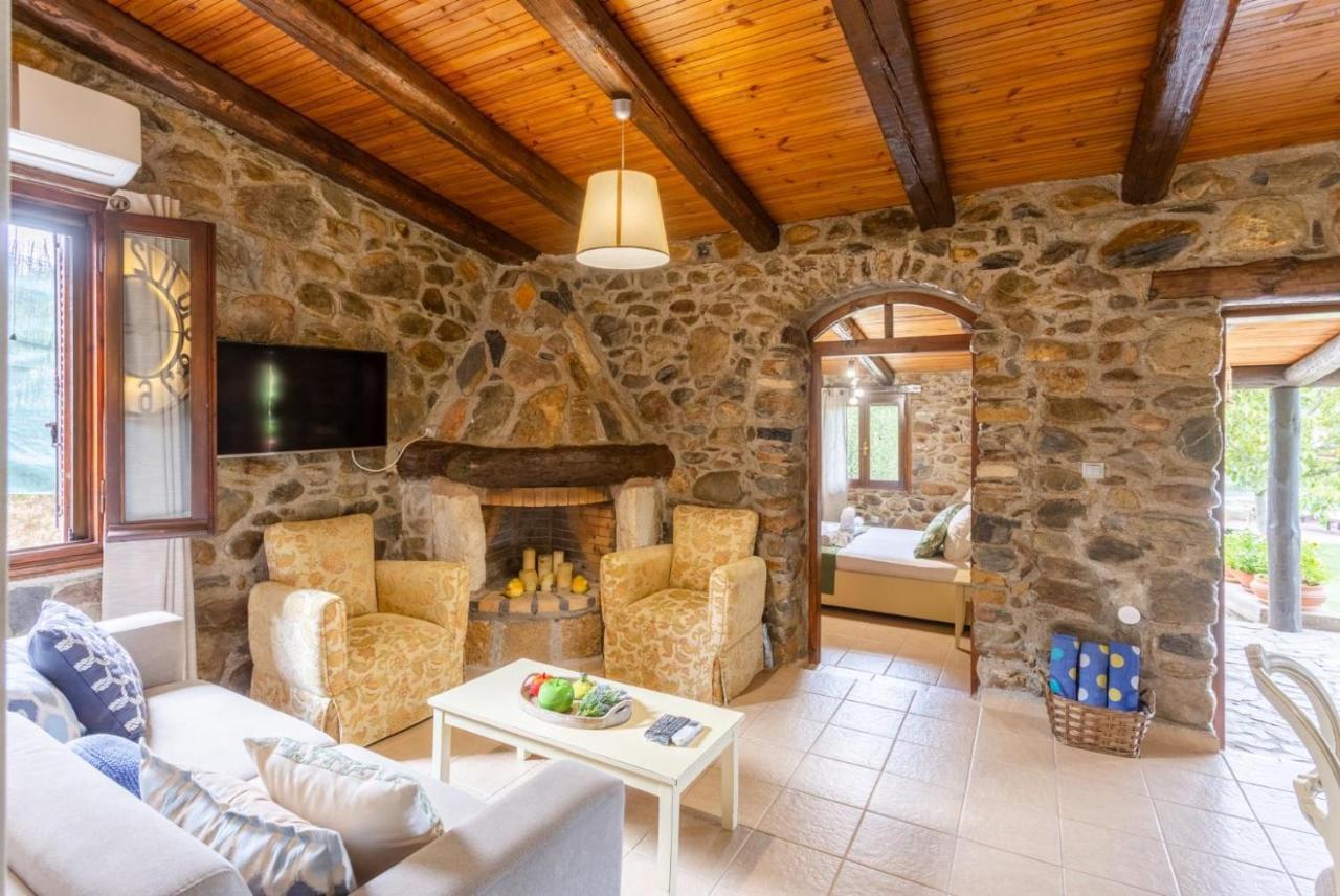 Villa Casa Avocado Tavronitis Eksteriør billede