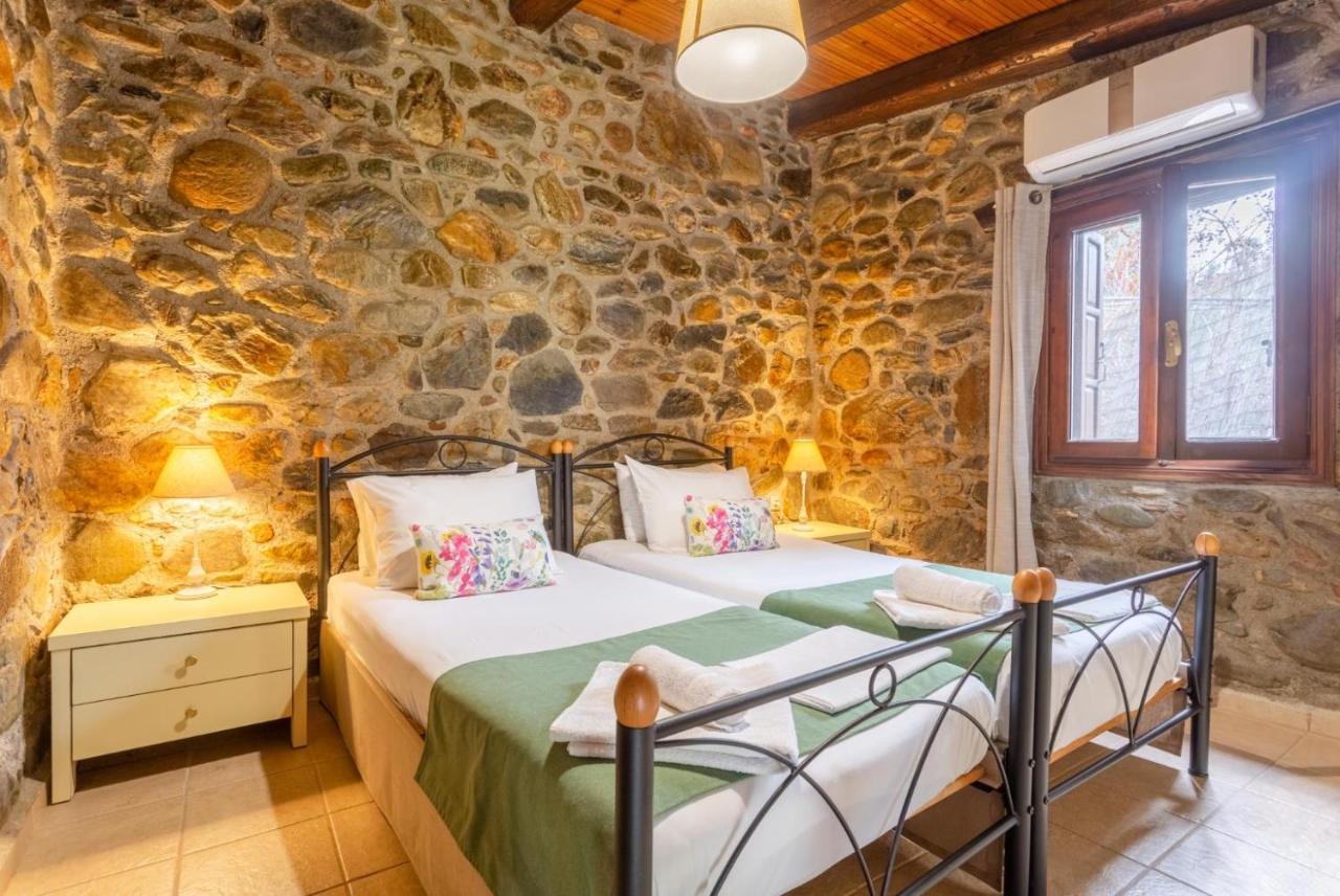 Villa Casa Avocado Tavronitis Eksteriør billede