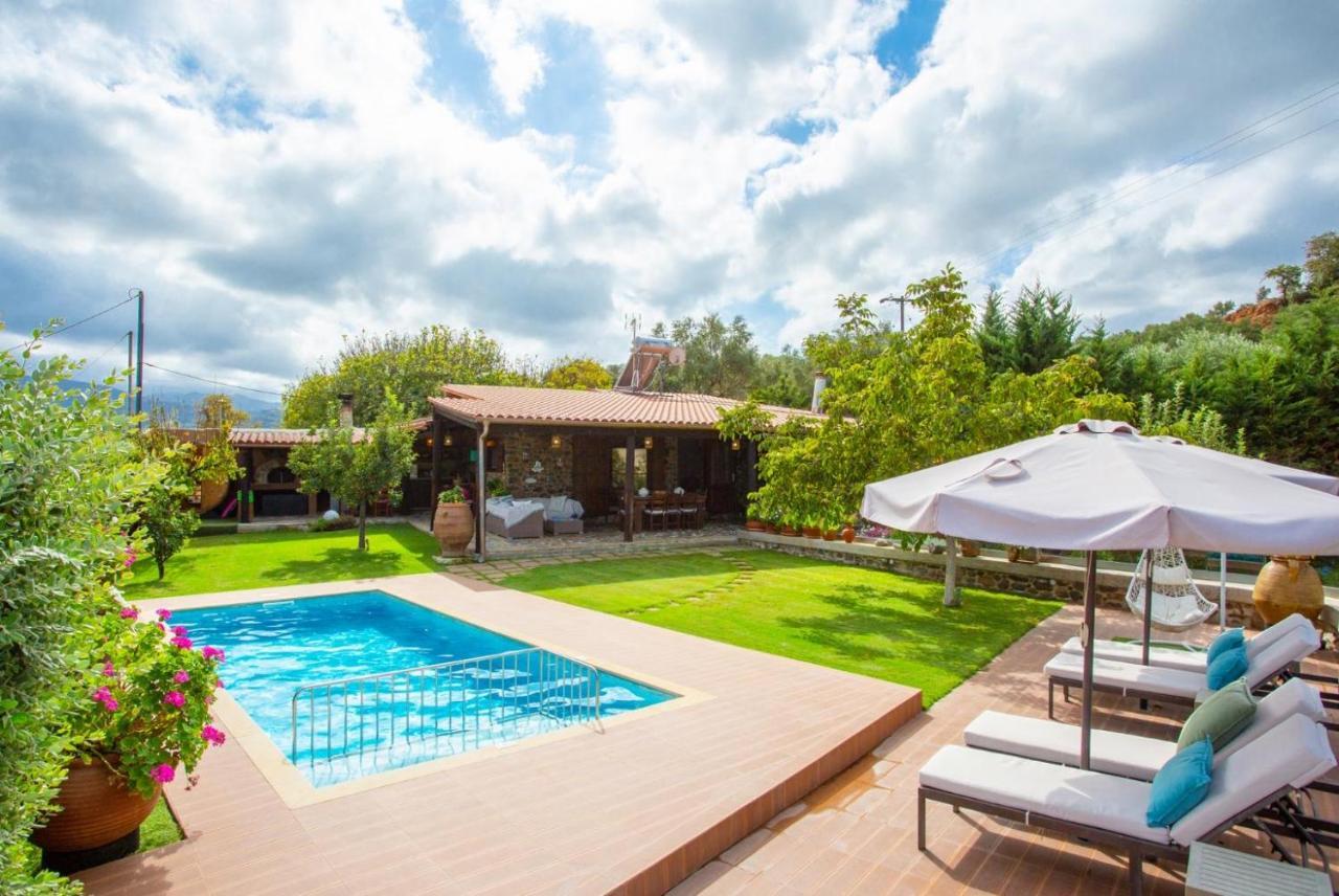 Villa Casa Avocado Tavronitis Eksteriør billede