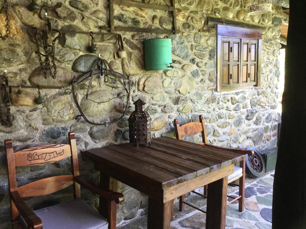 Villa Casa Avocado Tavronitis Eksteriør billede