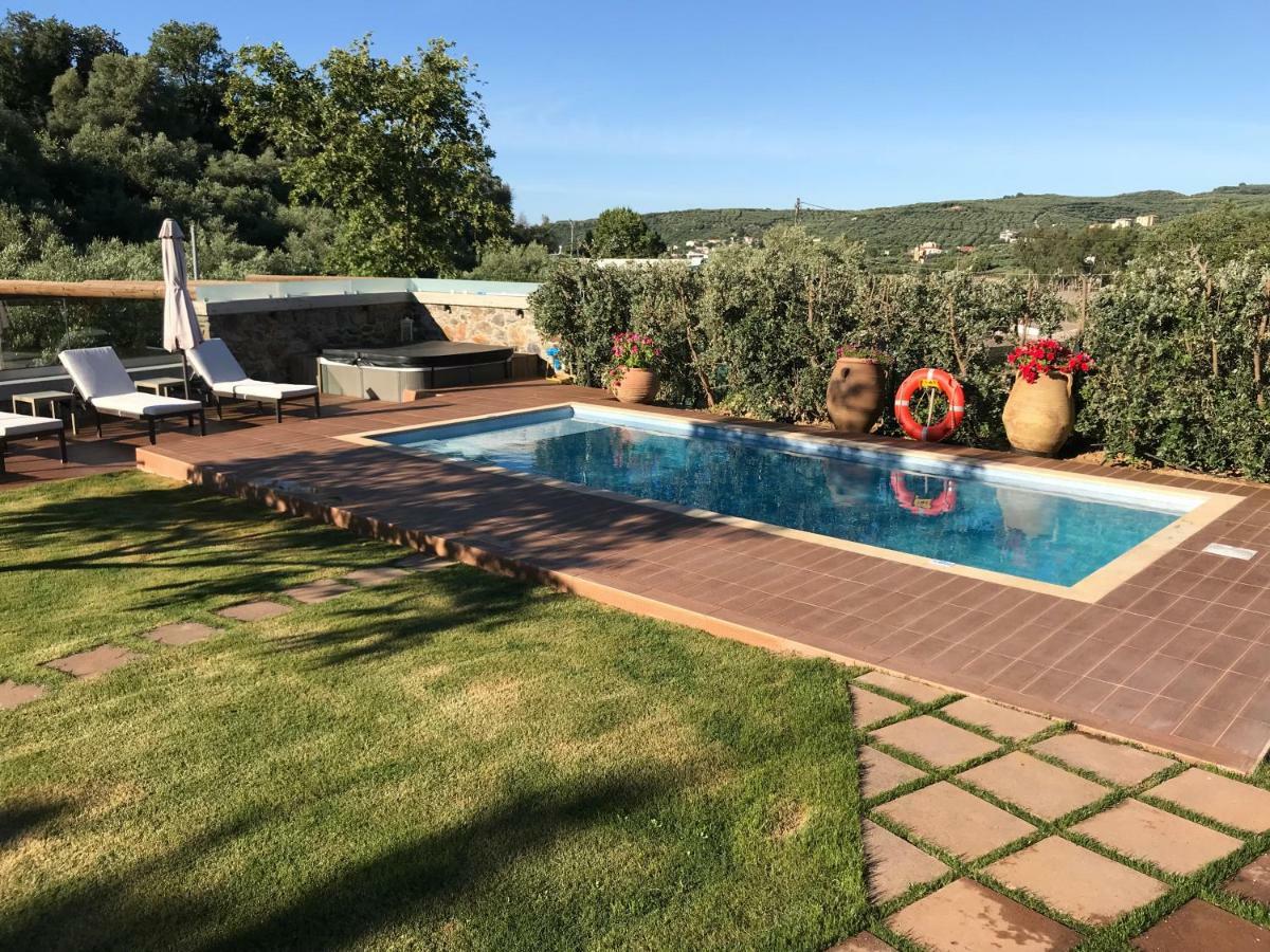 Villa Casa Avocado Tavronitis Eksteriør billede